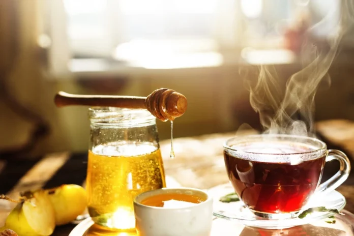 bigstock-Sweet-Tea-With-Lemon-And-Honey-236490649